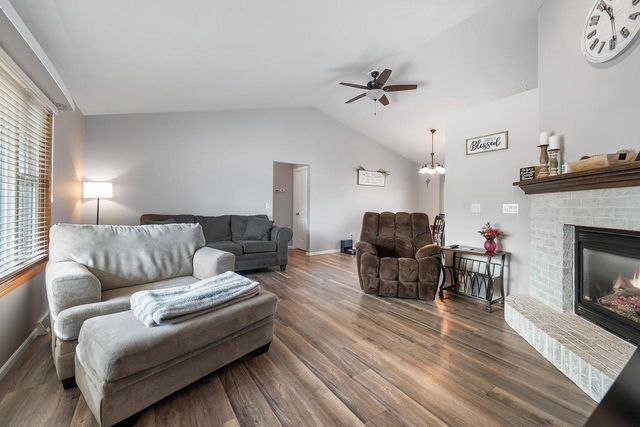 2028 COUPLES COURT, New Franken, WI 54229