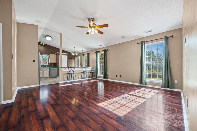 132 Sella Ridge Drive, Mount Holly, NC 28120