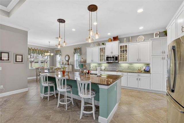 1524 EMERALD DUNES DRIVE, Sun City Center, FL 33573