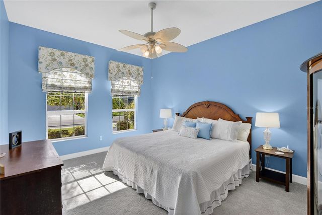 1524 EMERALD DUNES DRIVE, Sun City Center, FL 33573