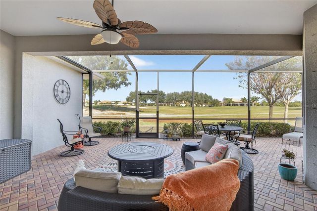 1524 EMERALD DUNES DRIVE, Sun City Center, FL 33573