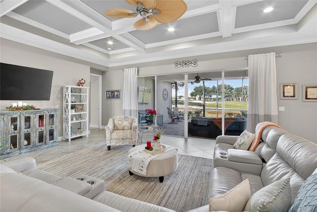 1524 EMERALD DUNES DRIVE, Sun City Center, FL 33573