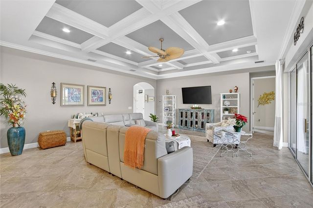 1524 EMERALD DUNES DRIVE, Sun City Center, FL 33573