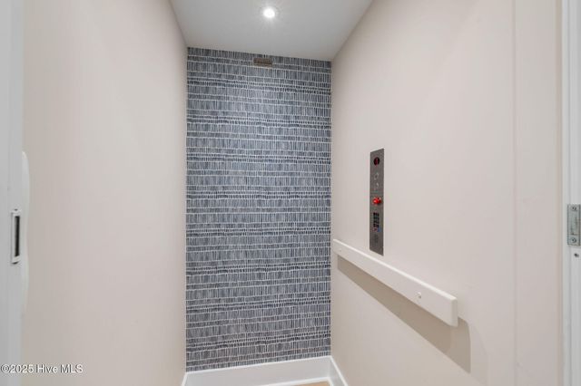 113 SW 22nd Street, Oak Island, NC 28465