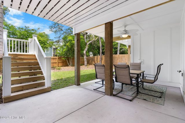 113 SW 22nd Street, Oak Island, NC 28465