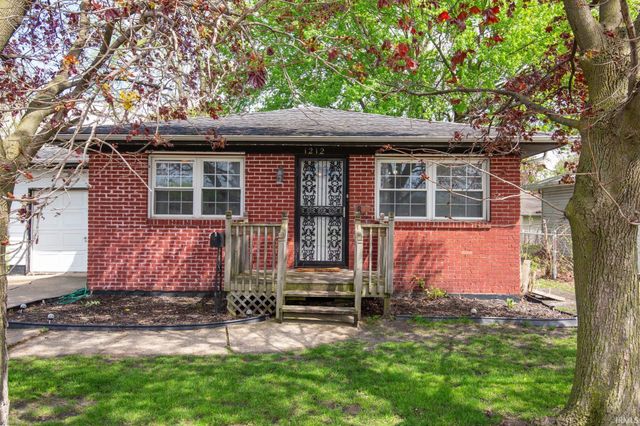 1212 Union Street, Mishawaka, IN 46544