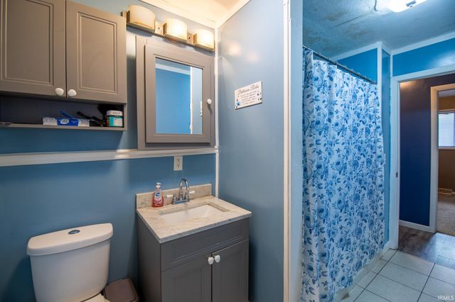 1212 Union Street, Mishawaka, IN 46544