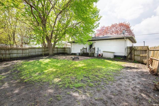 1212 Union Street, Mishawaka, IN 46544