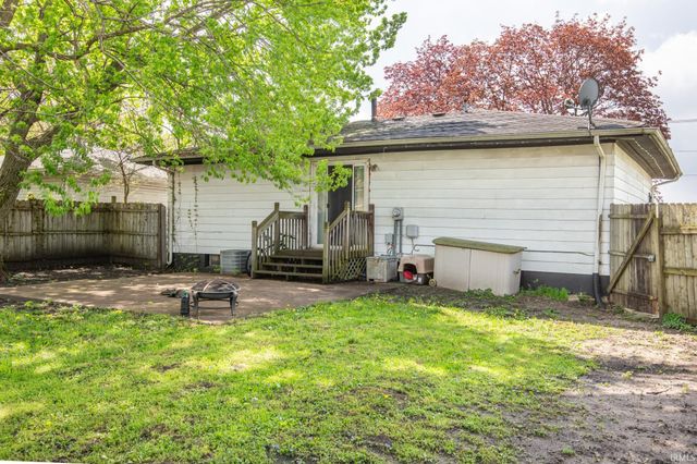 1212 Union Street, Mishawaka, IN 46544