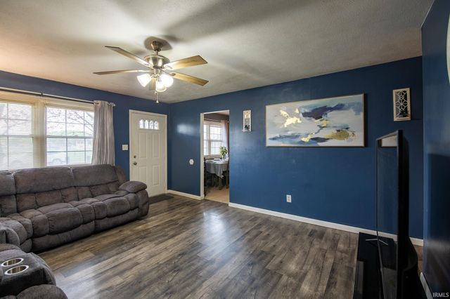 1212 Union Street, Mishawaka, IN 46544