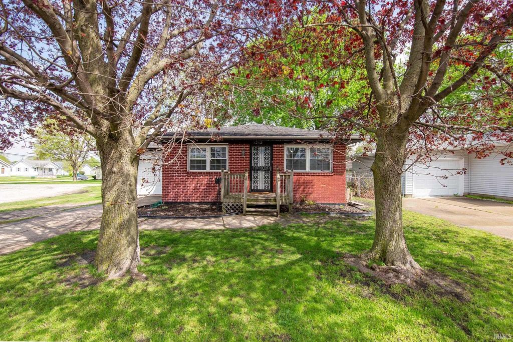 1212 Union Street, Mishawaka, IN 46544