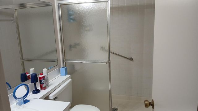 627 Sea Pine Way B1, Greenacres, FL 33415