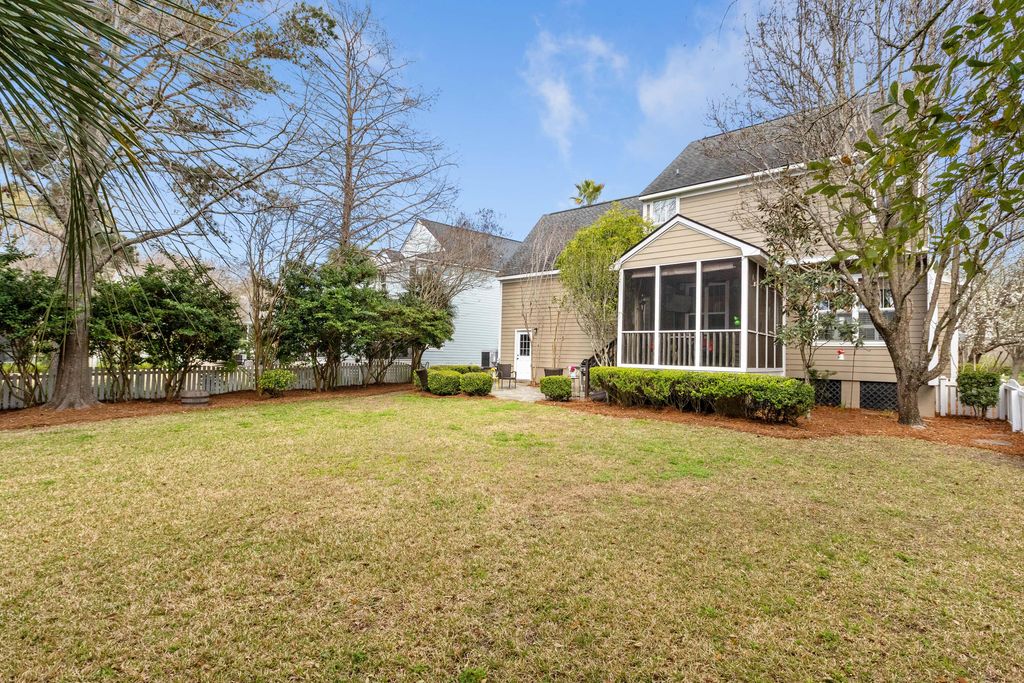 Image 36 of property listing at 186 Cartright Street, Daniel Island, SC 29492