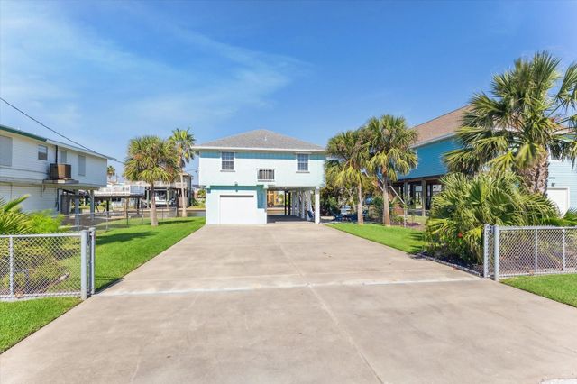 22032 Matagorda Drive, Galveston, TX 77554
