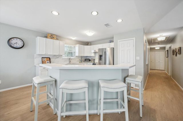 22032 Matagorda Drive, Galveston, TX 77554