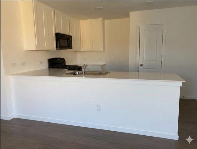 9332 SW 19th Street, Mustang, OK 73128