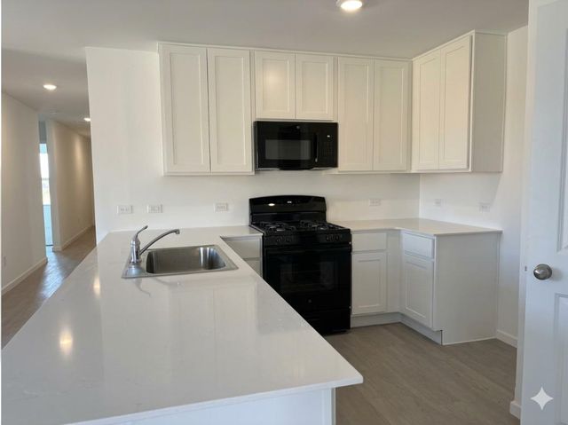 9332 SW 19th Street, Mustang, OK 73128
