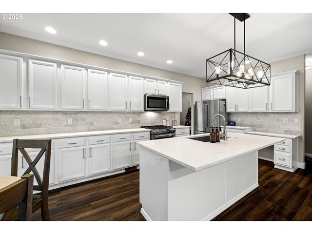 13535 Sw 124TH Ave, Portland, OR 97223