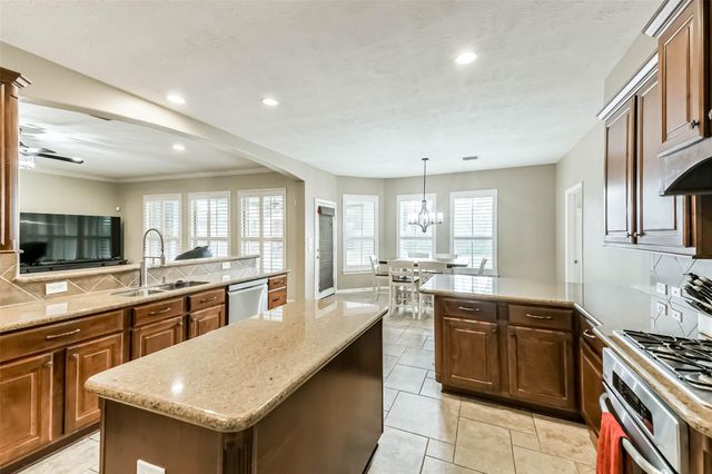 25243 Piney Heights Lane, Spring, TX 77389