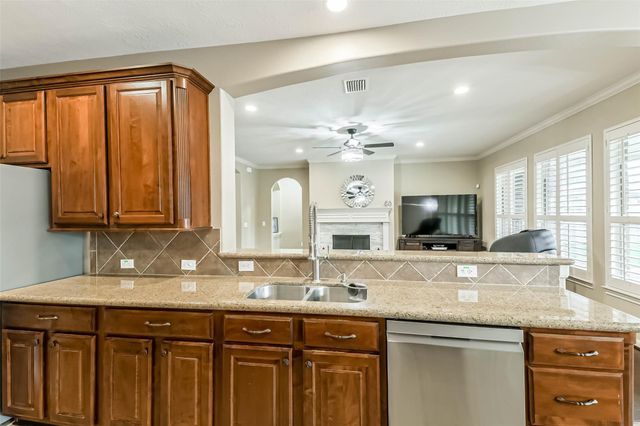 25243 Piney Heights Lane, Spring, TX 77389