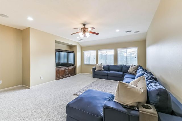 25243 Piney Heights Lane, Spring, TX 77389