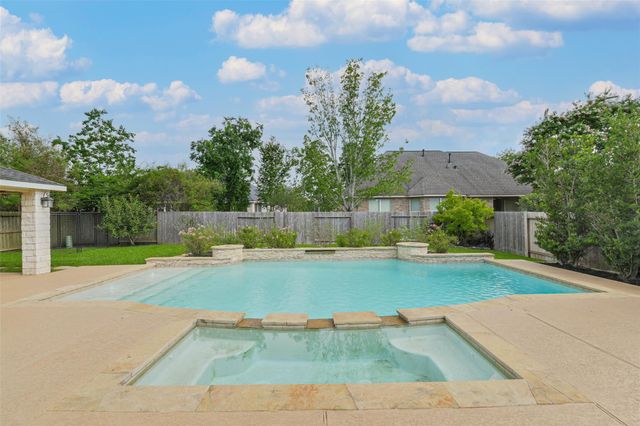 25243 Piney Heights Lane, Spring, TX 77389
