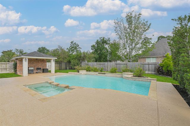25243 Piney Heights Lane, Spring, TX 77389