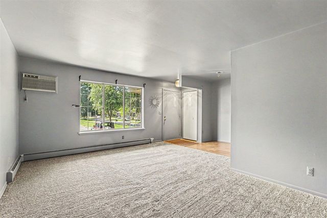 25176 Potomac Drive 2, South Lyon, MI 48178