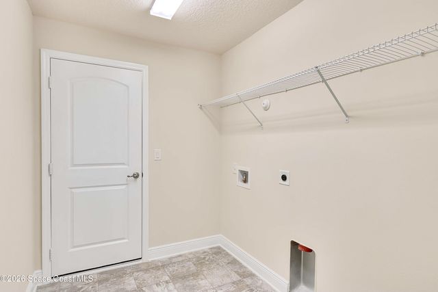 981 Le Baron Street SW, Palm Bay, FL 32908