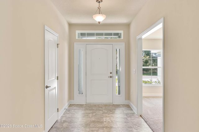 981 Le Baron Street SW, Palm Bay, FL 32908