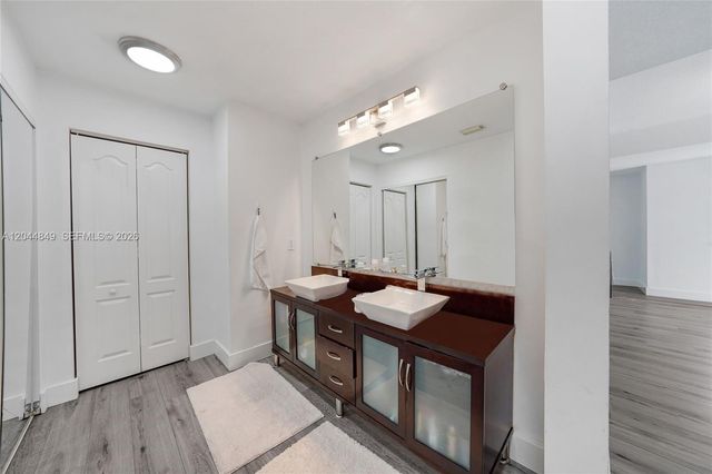 16546 SW 103rd Lane, Miami, FL 33196