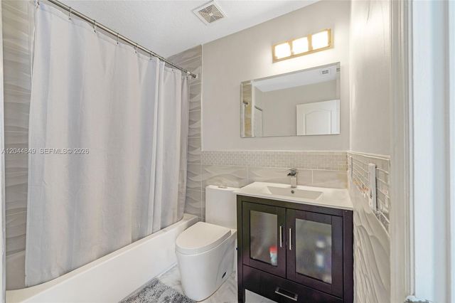 16546 SW 103rd Lane, Miami, FL 33196