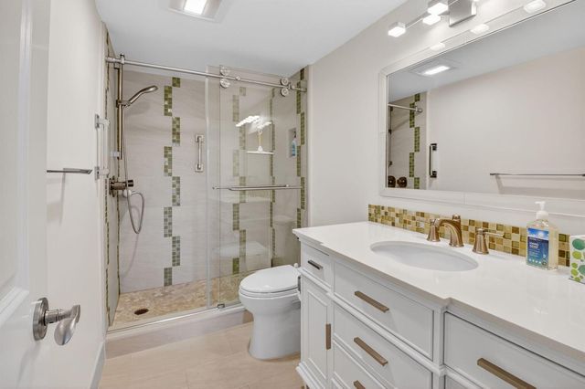 1000 Lowry Street 3e, Delray Beach, FL 33483