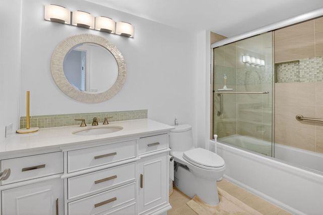 1000 Lowry Street 3e, Delray Beach, FL 33483