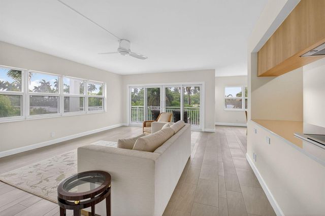 1000 Lowry Street 3e, Delray Beach, FL 33483