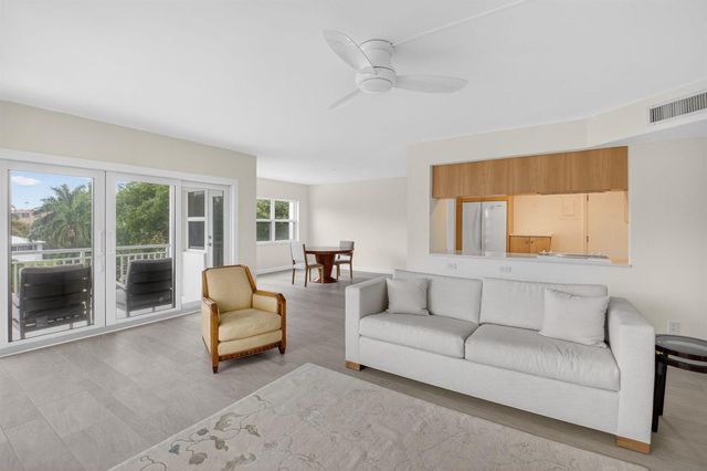 1000 Lowry Street 3e, Delray Beach, FL 33483