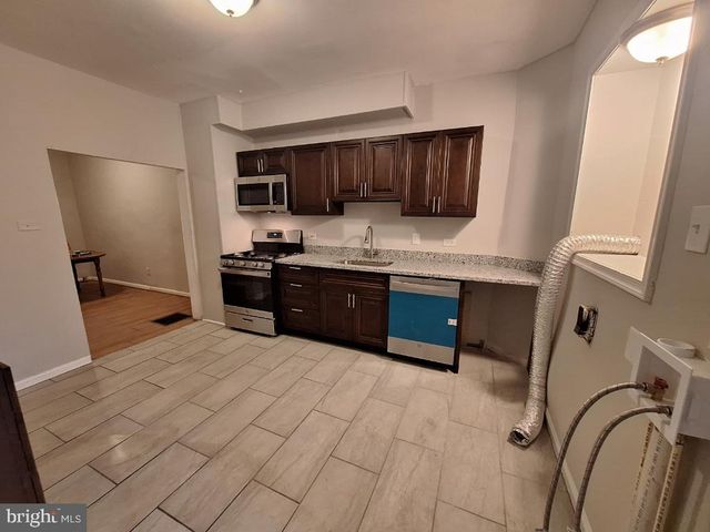 616 N MILTON AVE, Baltimore, MD 21205