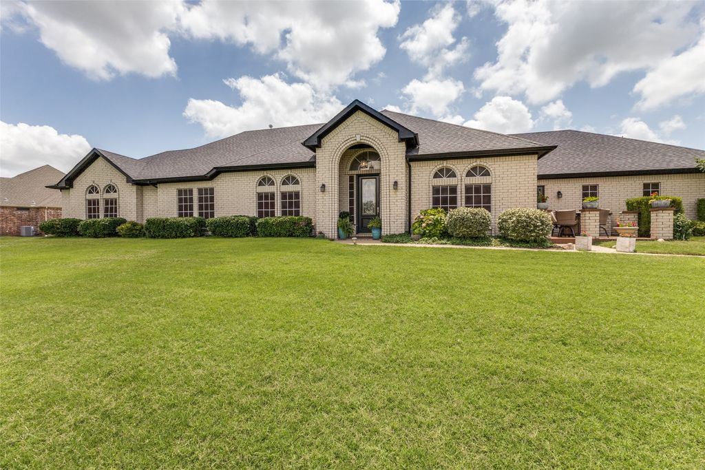 1536 Brook Lane, Celina, TX 75009