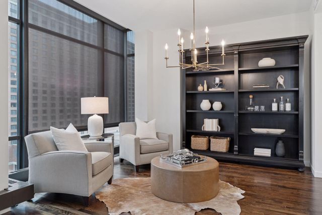 201 S 11th Street 1000, Minneapolis, MN 55403