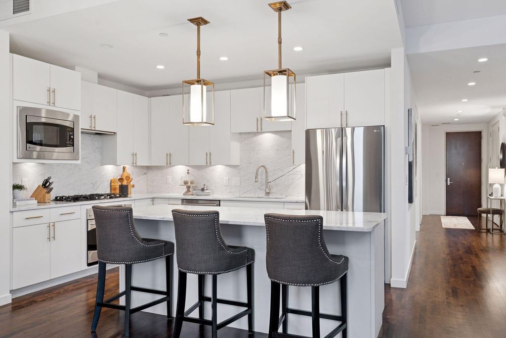 201 S 11th Street 1000, Minneapolis, MN 55403 — photo 2