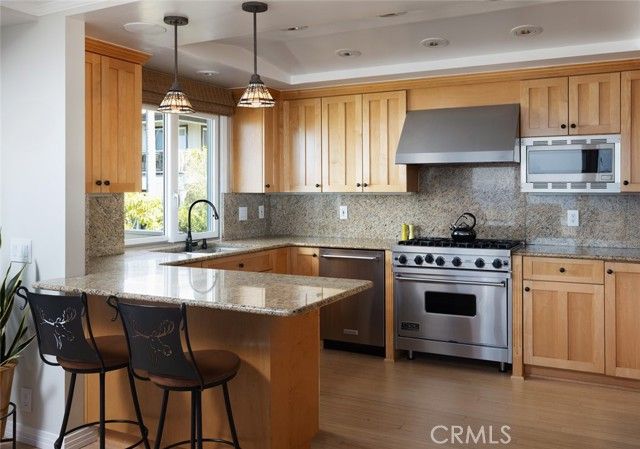 31953 10th Avenue, Laguna Beach, CA 92651