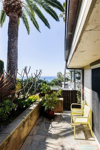 31953 10th Avenue, Laguna Beach, CA 92651