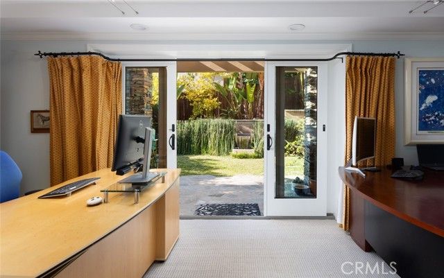 31953 10th Avenue, Laguna Beach, CA 92651