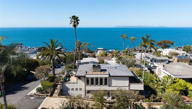 31953 10th Avenue, Laguna Beach, CA 92651
