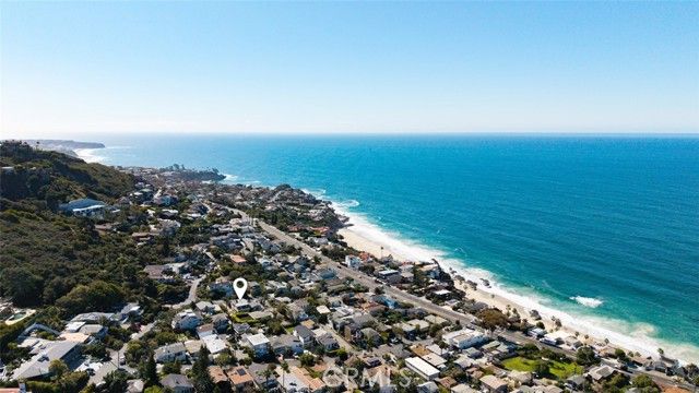 31953 10th Avenue, Laguna Beach, CA 92651