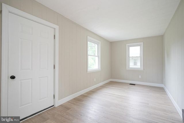 323 JACKSON AVE, Magnolia, NJ 08049