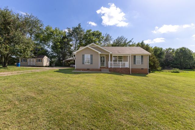 228A T G T Rd, Portland, TN 37148