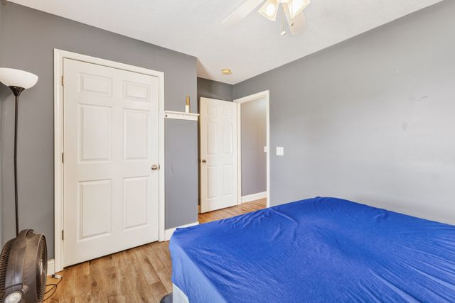 228A T G T Rd, Portland, TN 37148