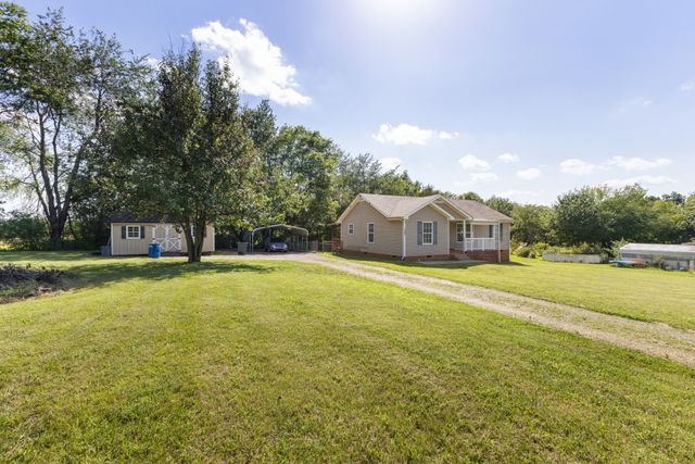 228A T G T Rd, Portland, TN 37148