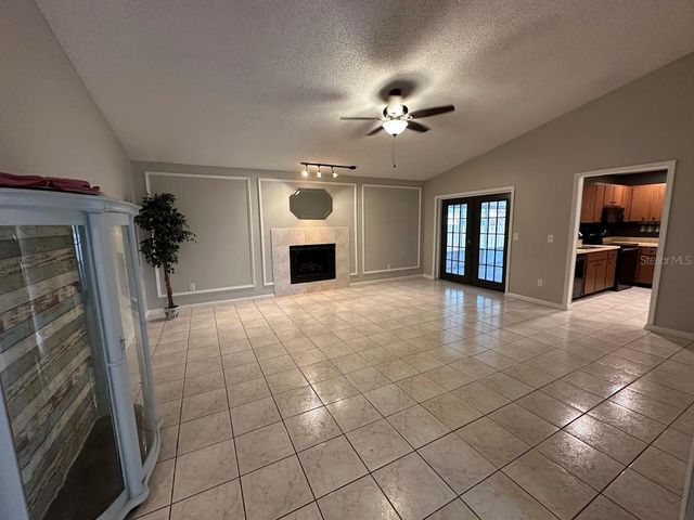 17644 MEADOWBRIDGE DRIVE, Lutz, FL 33549